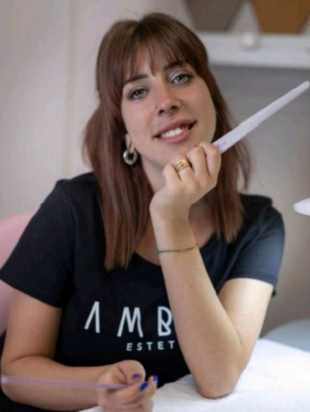 ONICOTECNICA / NAIL ARTIST